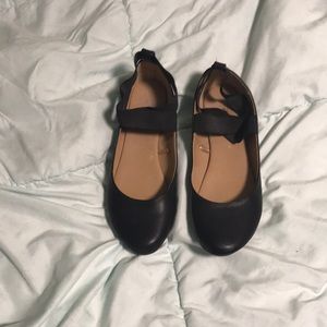 Black flats